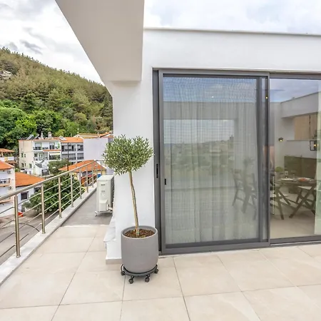 Apartmán Rooftop Alexandra's House *