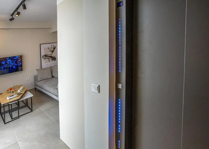 Rooftop Alexandra's House Apartment *